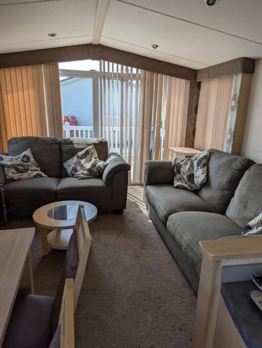 6 Berth Holiday Home On Ocean Edge Near Morecambe Heysham Buitenkant foto