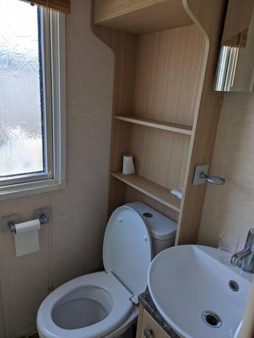 6 Berth Holiday Home On Ocean Edge Near Morecambe Heysham Buitenkant foto