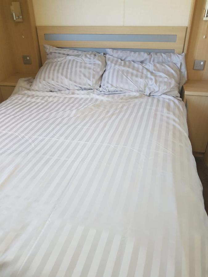 6 Berth Holiday Home On Ocean Edge Near Morecambe Heysham Buitenkant foto